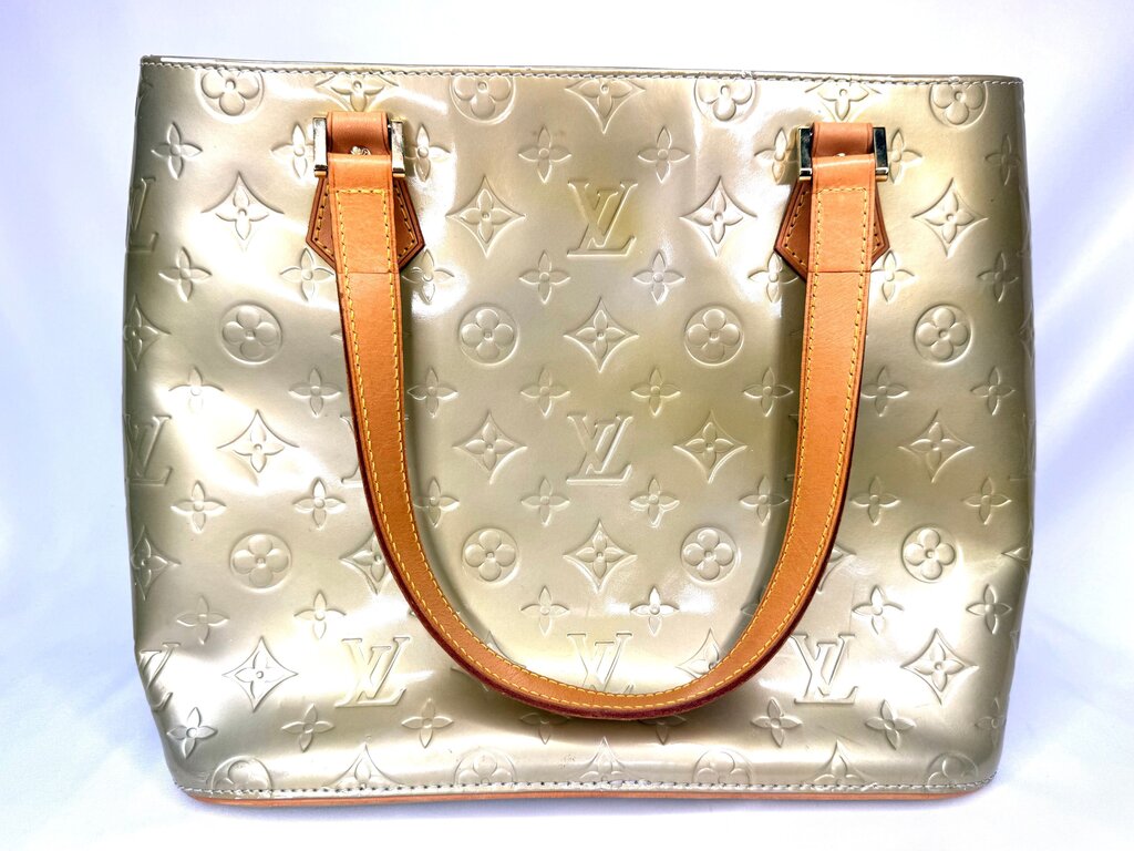 Louis Vuitton Monogram Vernis Houston Shoulder Bag